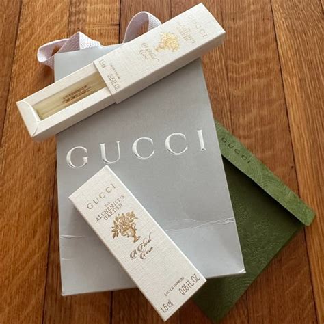 gucci alchemist garden a floral verse|gucci alchemist garden samples.